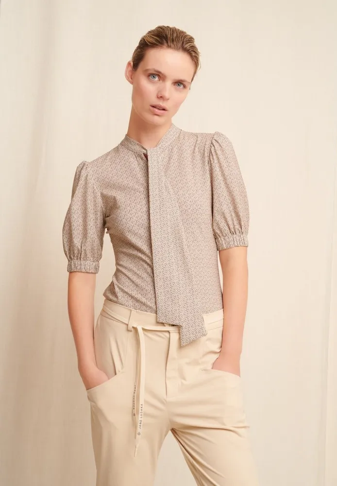  Jane Lushka Blouse Tonnie Technical Jersey Beige KL
