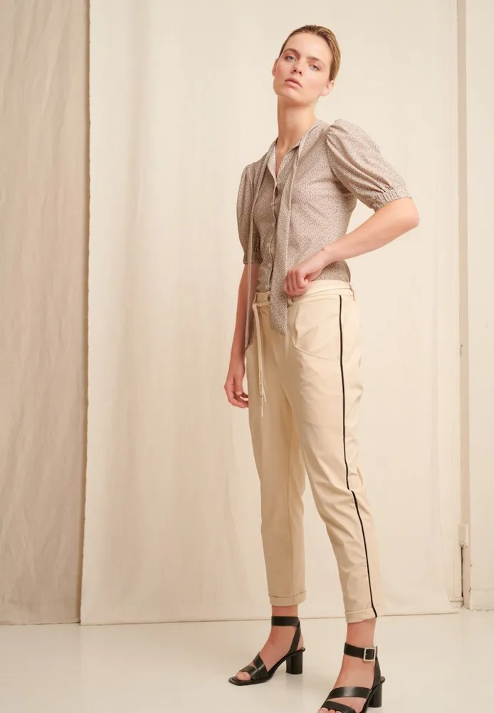   Jane Lushka Blouse Tonnie Technical Jersey Beige KL